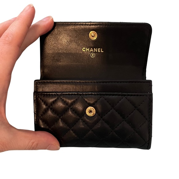 Chanel Black Quilted SMALL Wallet - Picture 4 of 15